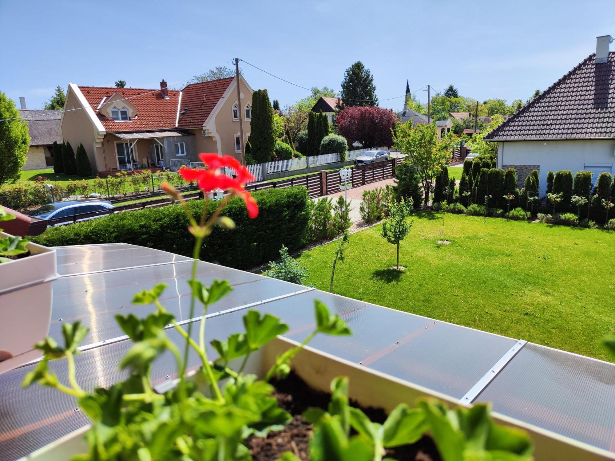 Havasi Üdülőház Gyenesdiás Exterior foto