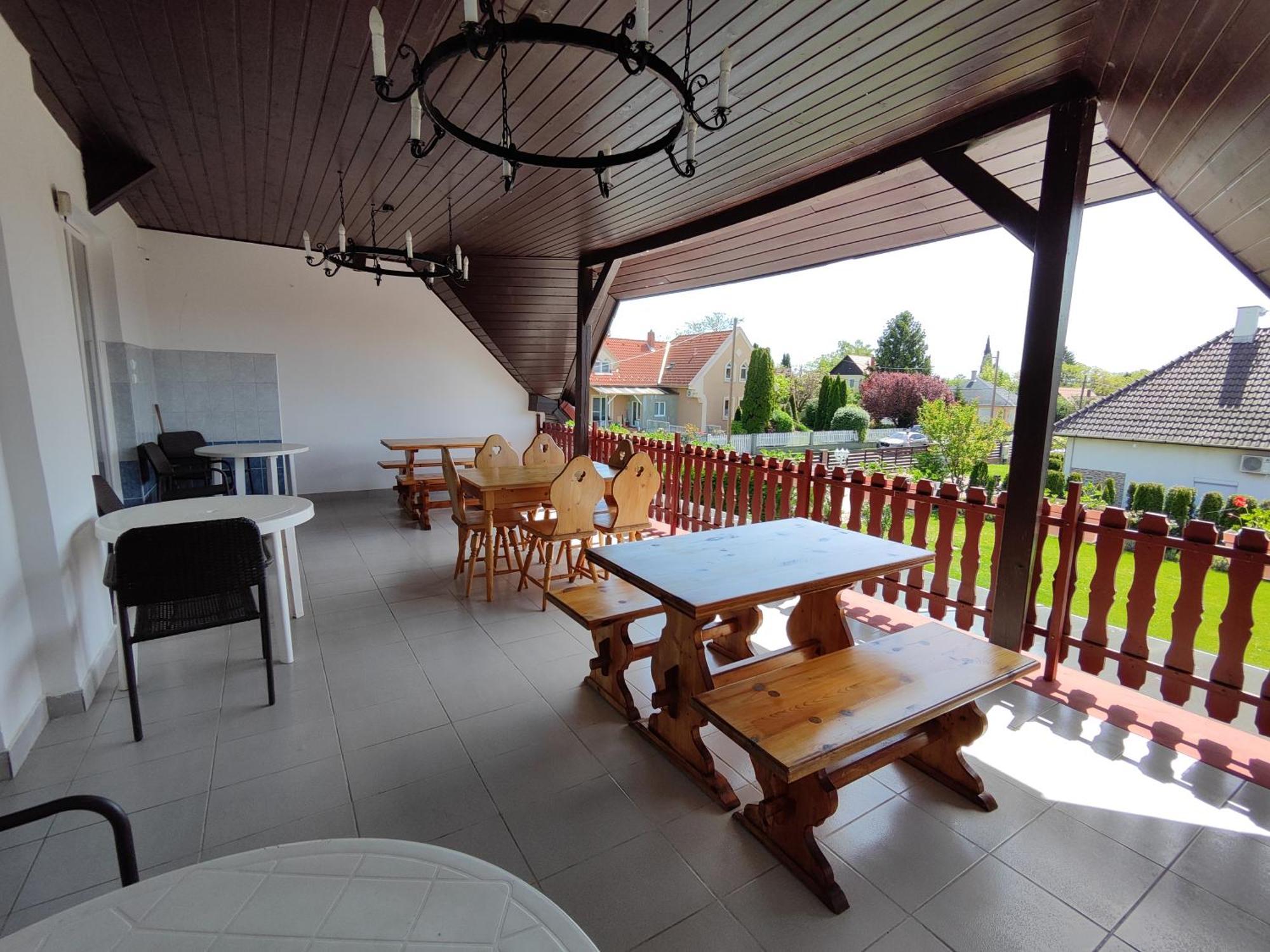Havasi Üdülőház Gyenesdiás Exterior foto